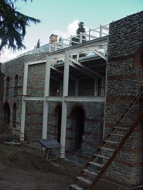 mulkiye5.jpg (61135 bytes)