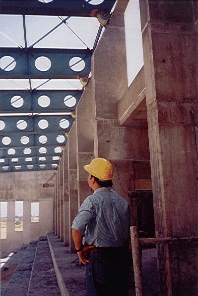 ybt3.jpg (65329 bytes)